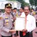 Wujud Apresiasi, Kapolres Gresik Beri Penghargaan kepada 25 Personel dan Warga yang Berdedikasi